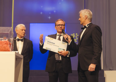 www.kevinmuenkel.de